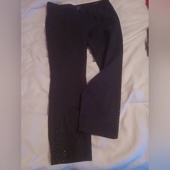 NYDJ Amira Jean with embellished ankle - Picture 6 of 16